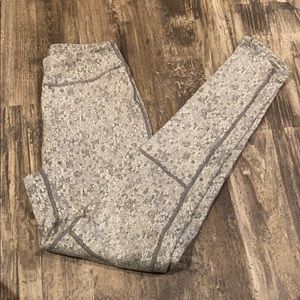 Gymshark Fleur Grey leggings Size Small